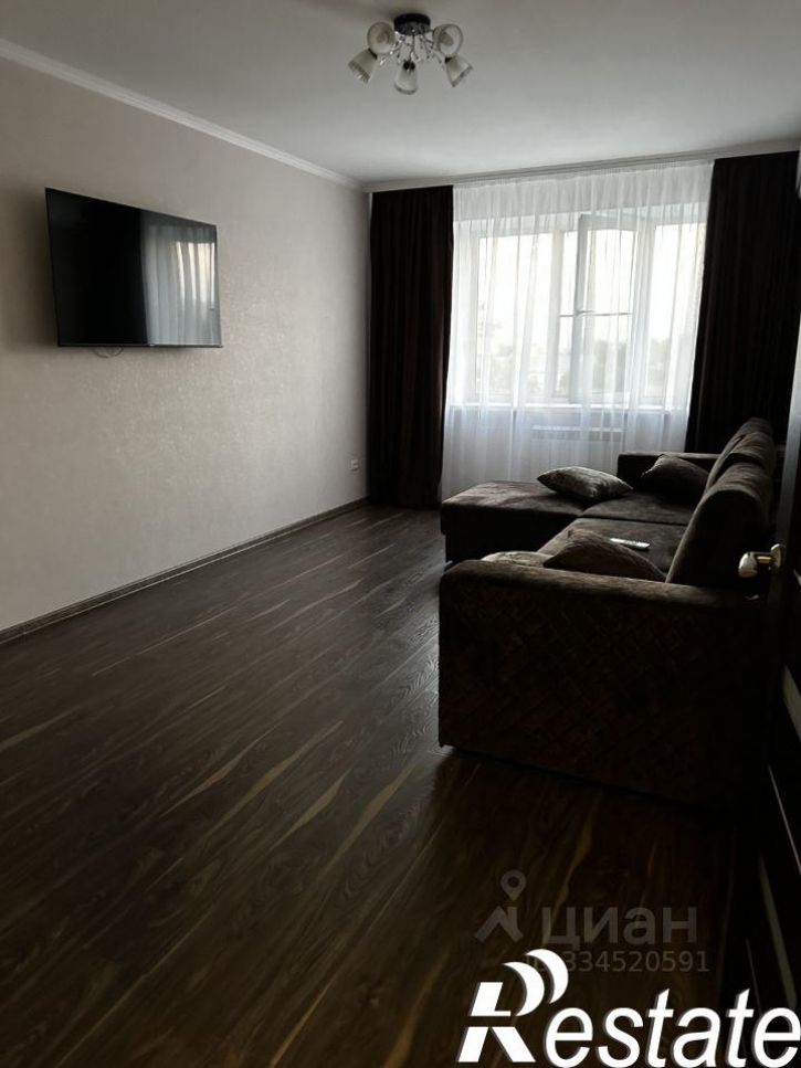 2-комн квартира улица Октябрьская Площадь, 31Г,  д. 31Г
