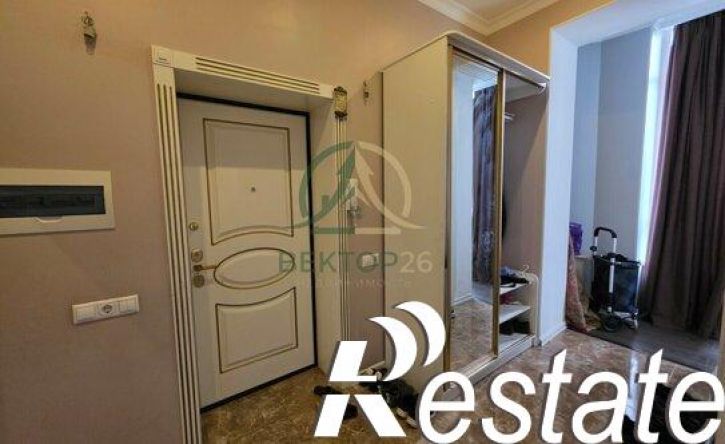 3-комн квартира Баталинская улица, 20,  д. 20