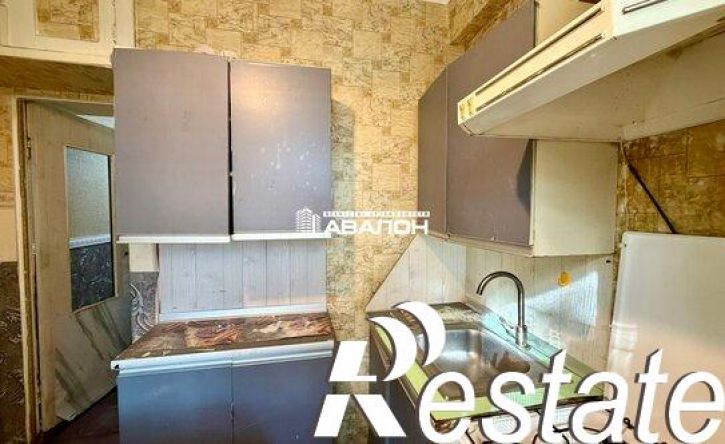 2-комн квартира улица Долина Роз, 23,  д. 23