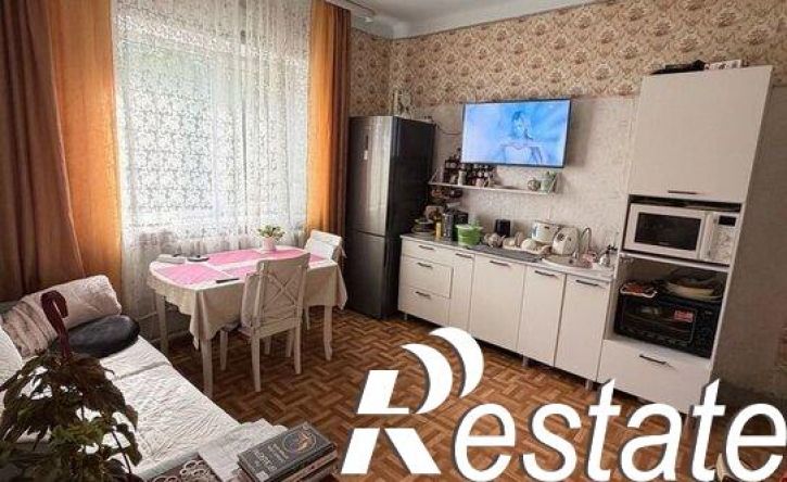 2-комн квартира улица Карла Маркса, 1,  д. 1