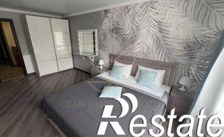 3-комн квартира улица Нелюбина, 25,  д. 25