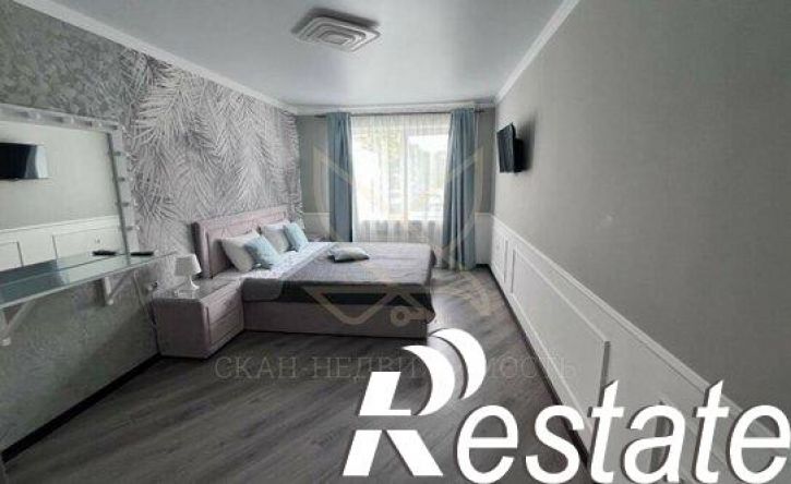 3-комн квартира улица Нелюбина, 25,  д. 25