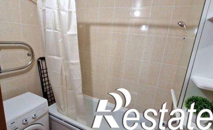 2-комн квартира улица Орджоникидзе, 84,  д. 84