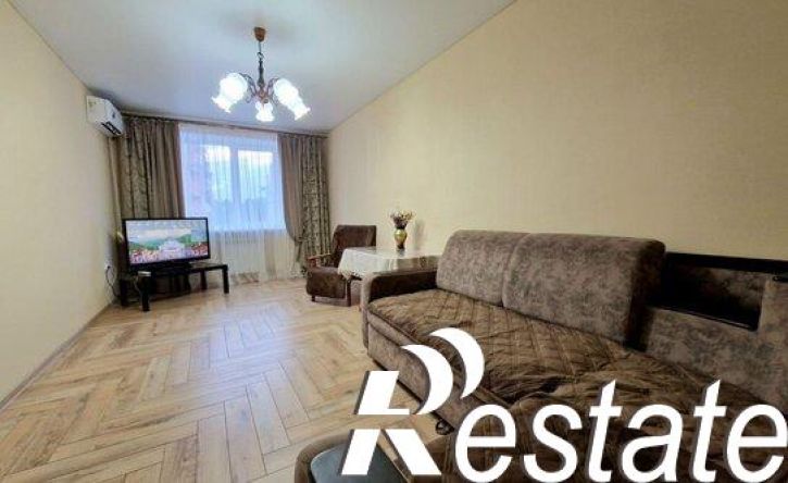 2-комн квартира улица Орджоникидзе, 84,  д. 84