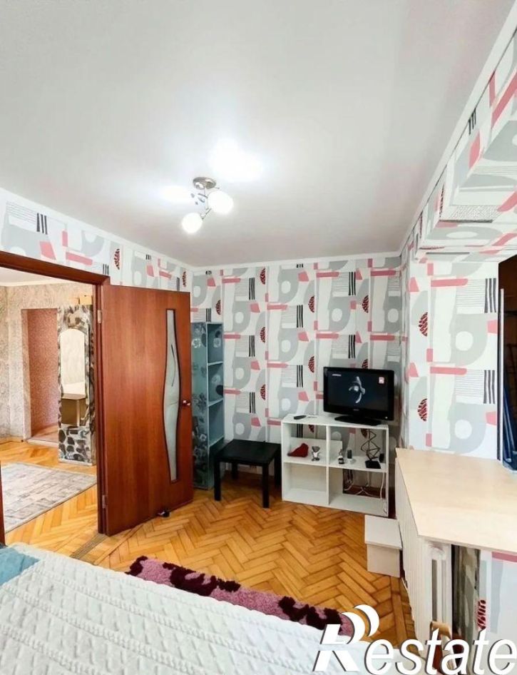 2-комн квартира Менделеева пер, 5а