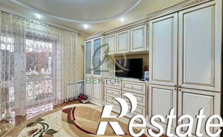 2-комн квартира Октябрьская улица, 458,  д. 458