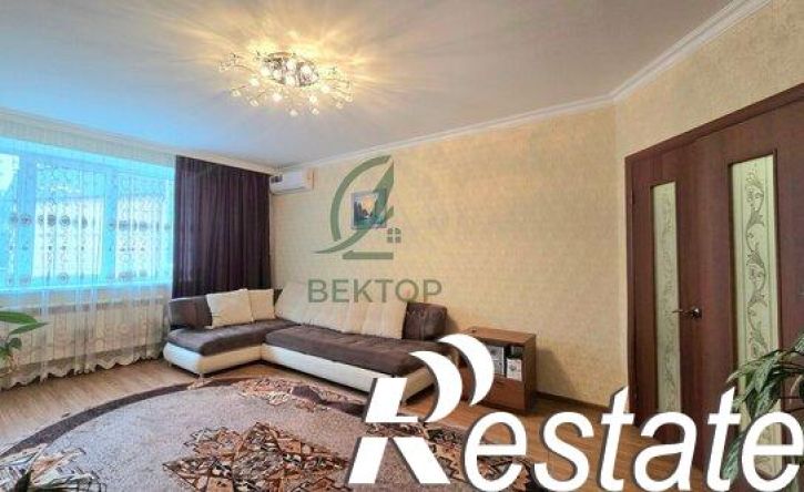 3-комн квартира улица Октябрьская Площадь, 31Б,  д. 31Б