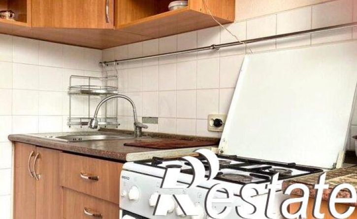 2-комн квартира улица Артёма Сергеева, 21,  д. 21