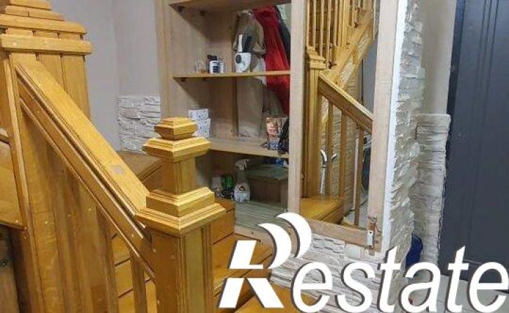 3-комн квартира Большевистская улица, 23А,  д. 23А