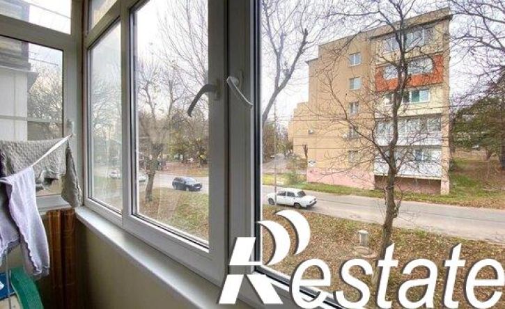2-комн квартира улица Артёма Сергеева, 21,  д. 21