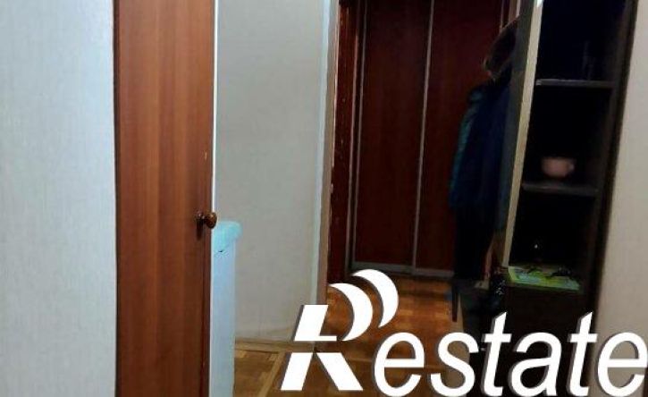 2-комн квартира улица Долина Роз, 15,  д. 15